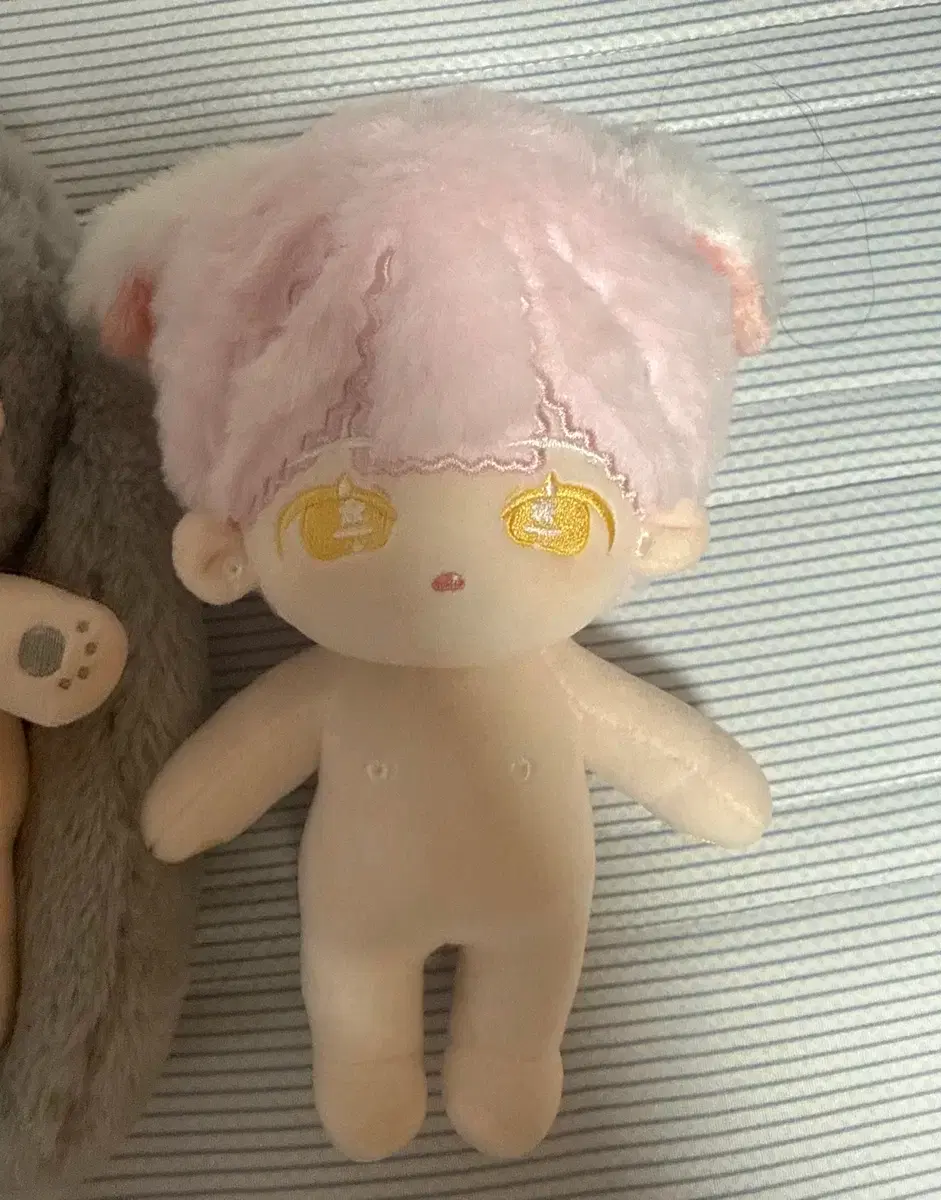 thumbnail-4